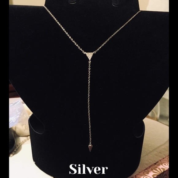 14th & Union Paved Tiny Triangle Lariat Necklace - Picture 5 of 5